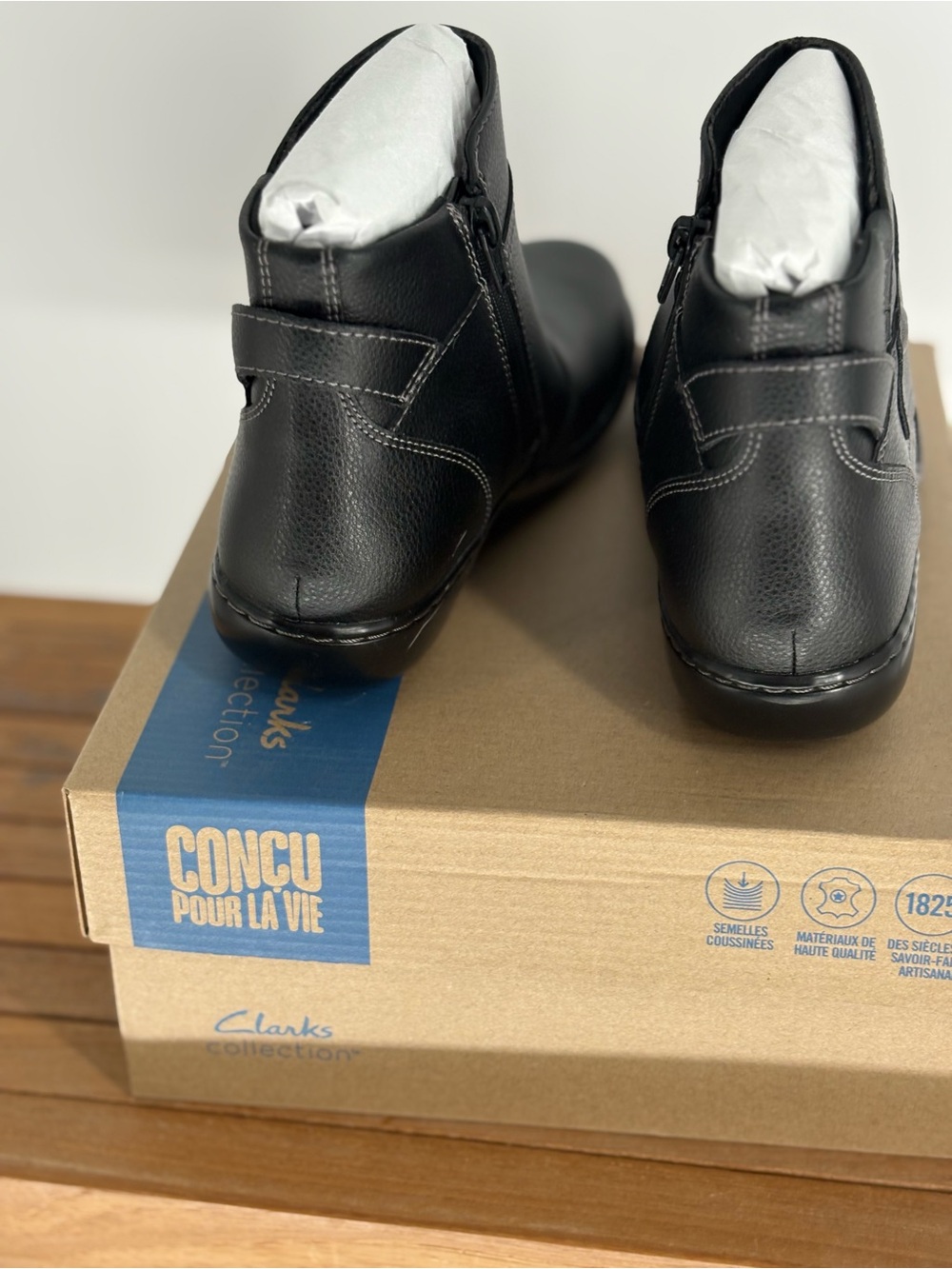 New Clarks ASHLAND MABEL Women’s Black Leather Ankle Boots SIZE 8M - Picture 3 of 5